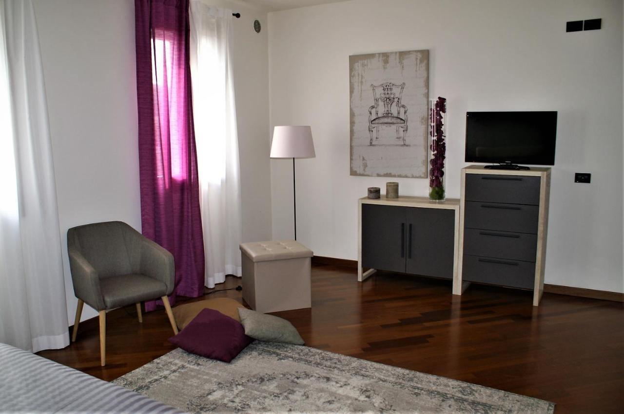 Villa Tiziano Residence Роза Экстерьер фото